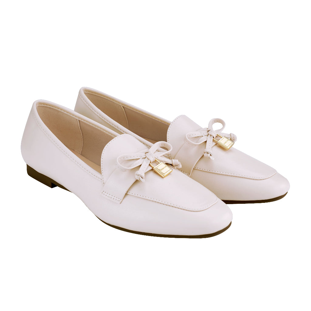 Women Recycled Materials of Synthetic Leather Loafer