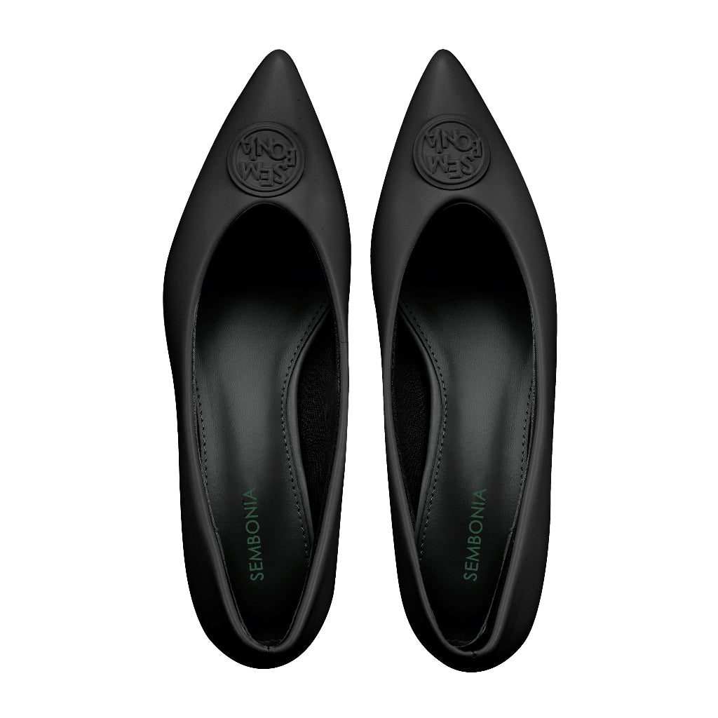 Women Recycled Materials of Synthetic Leather Court