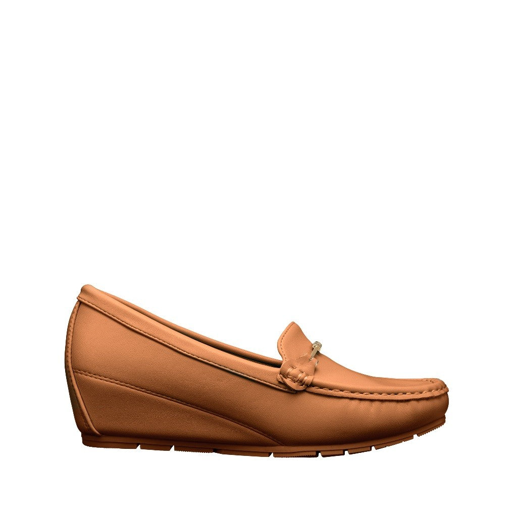 Women Recycled Materials of Synthetic Leather Loafer