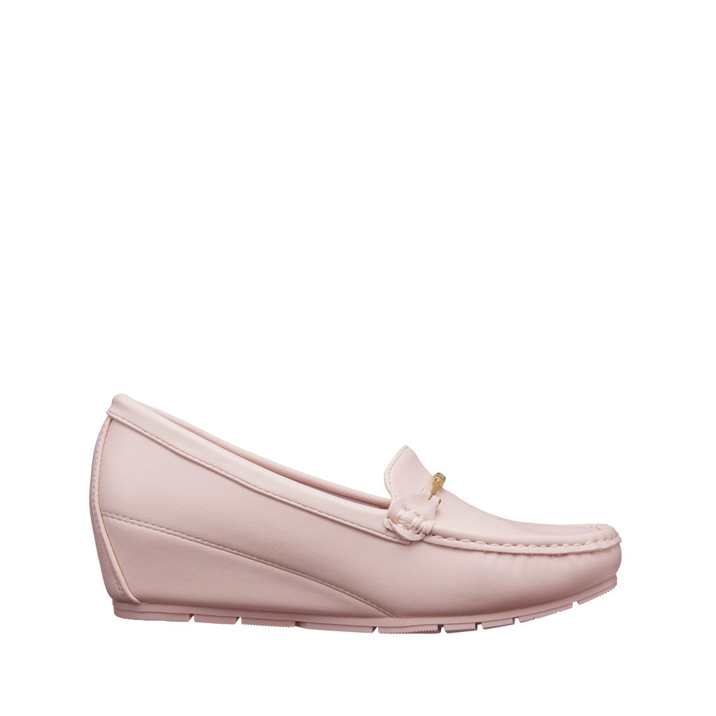 Women Recycled Materials of Synthetic Leather Loafer