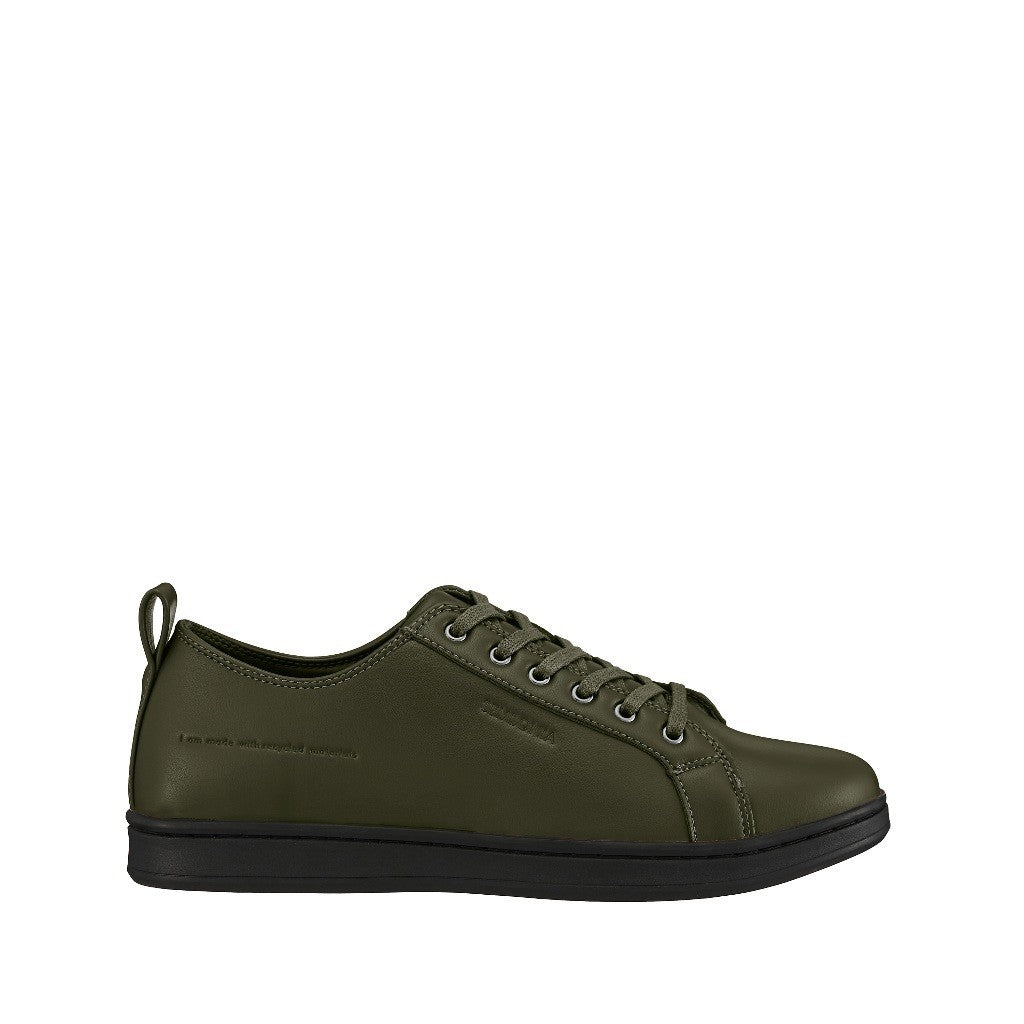 Men Recycled Materials of Synthetic Leather Sneaker