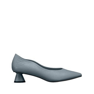 Women Recycled Materials of Synthetic Leather Court
