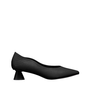 Women Recycled Materials of Synthetic Leather Court