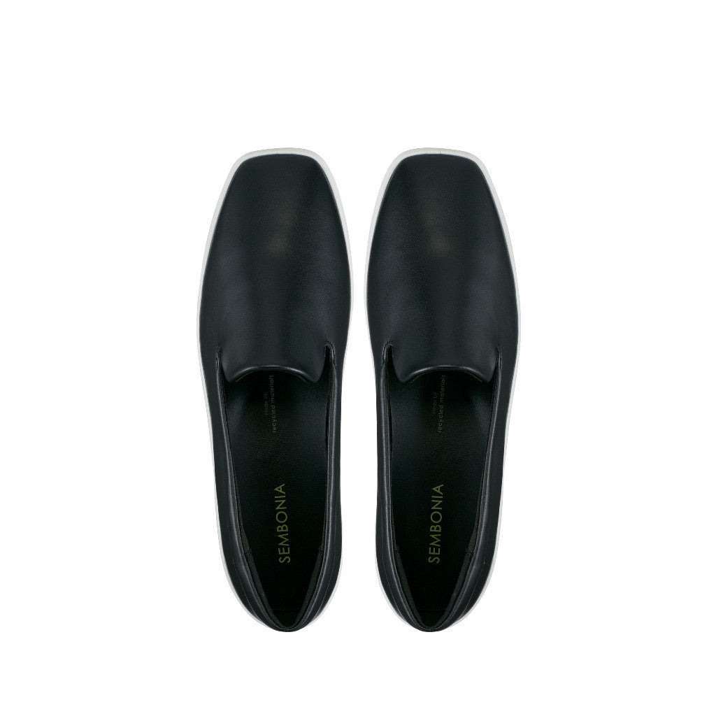 Women Recycled Materials of Synthetic Leather Sneaker