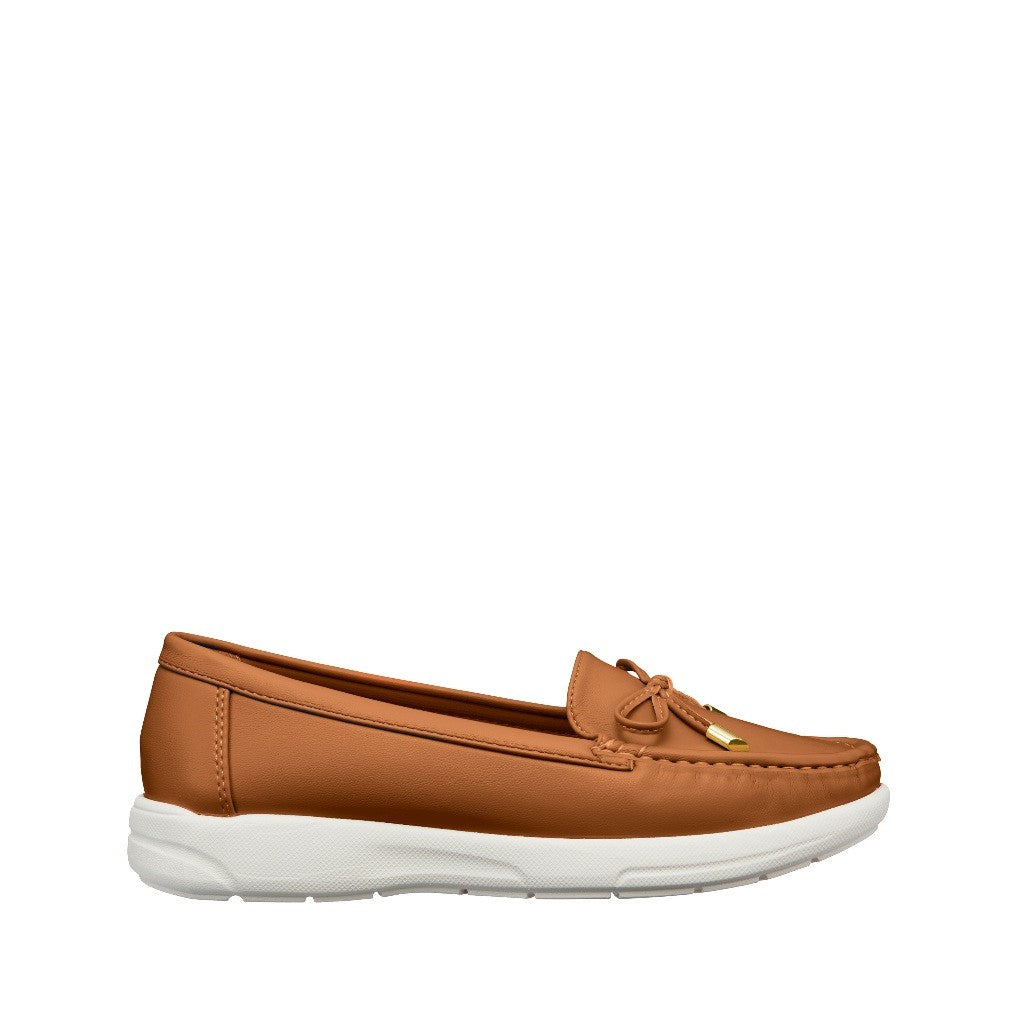 Women Recycled Materials of Synthetic Leather Loafer