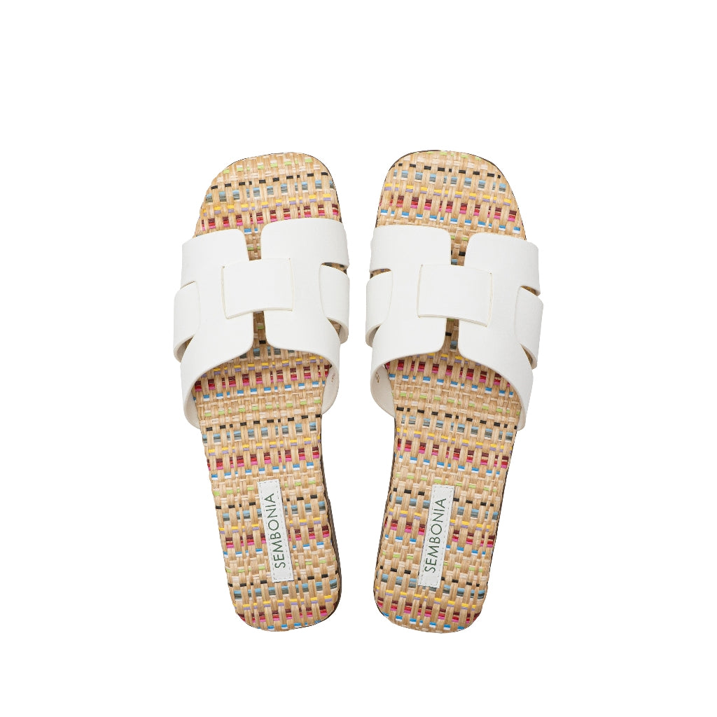 Women Recycled Materials of Synthetic Leather Flats