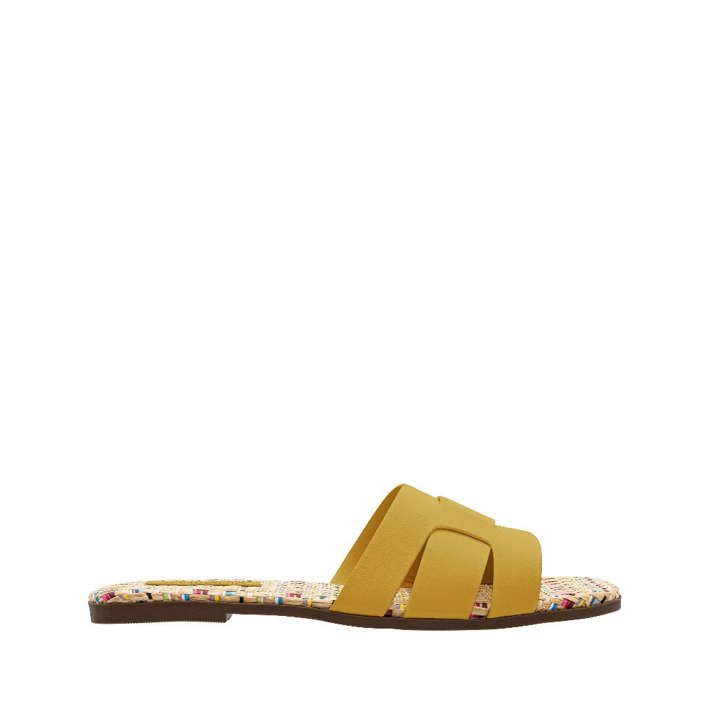 Women Recycled Materials of Synthetic Leather Flats